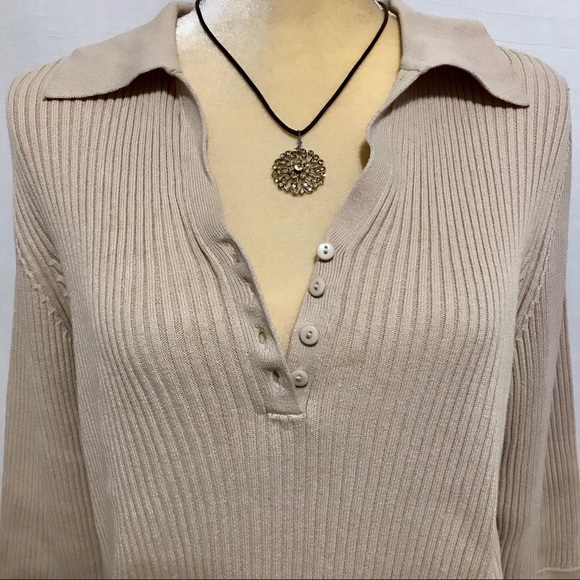 ❌SOLD❌ Avenue Beige Collar Pullover Top Women 18/20 (1X) - Picture 3 of 11